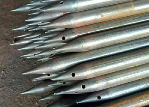 平南隧道钢花管现货